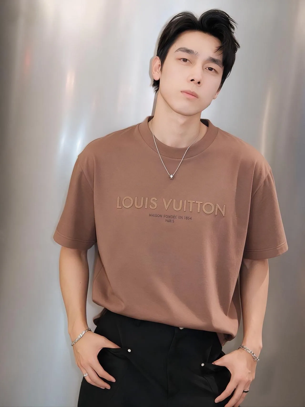 Louis Vuitton/Louis Vuitton laser patch embroidered logo short sleeve